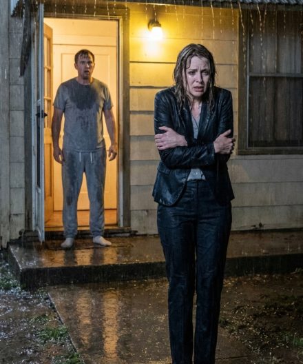 O północy moja szefowa przyjechała do mojego domu zapłakana, zupełnie załamana, nieświadoma, że ​​właśnie dostałam polecenie, aby ją odesłać.