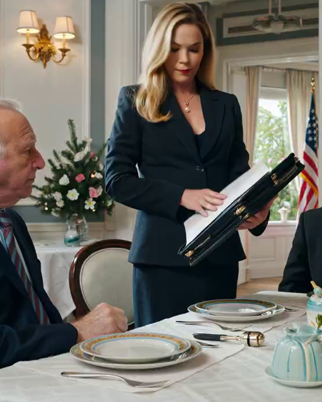 Mój ojciec zaskoczył mnie długami mojego brata: „Będziesz spłacać – bez zadawania pytań”. Myślał, że jestem jego dojną krową, więc wstałem i rzuciłem kluczyki na stół: „W takim razie chyba ten dom i samochód idą ze mną. Rodzina to wybór”. CISZA BYŁA DEWASTYWUJĄCA