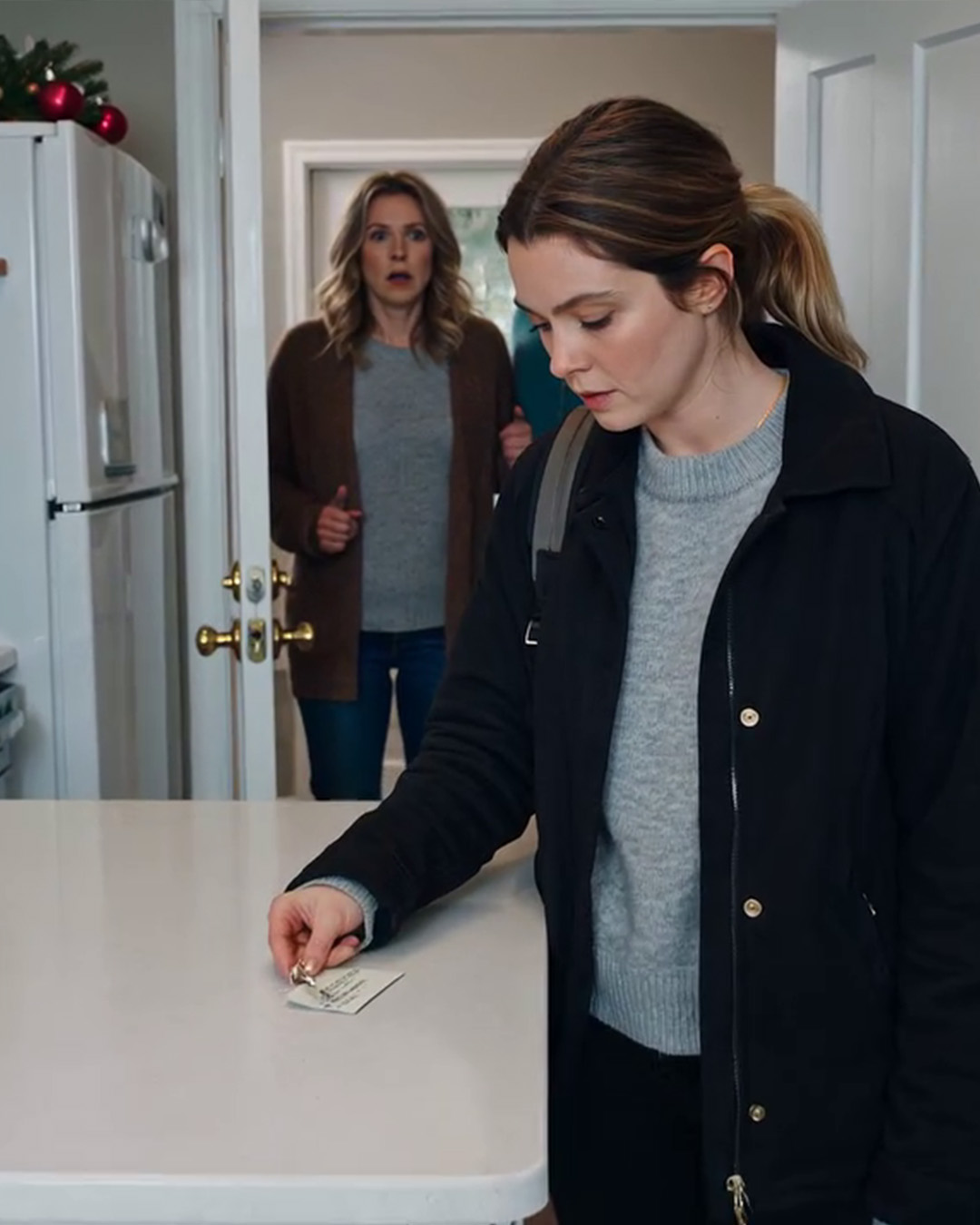 Moja rodzina zażądała: „Zaopiekuj się siostrzenicami albo zapłać czynsz co do centa! Teraz to 1750 dolarów!”. Udawałem, że się z tym zgadzam, ale po cichu wymknąłem się w środku nocy. Obudzili się w OGROMNEJ KATASTROFIE