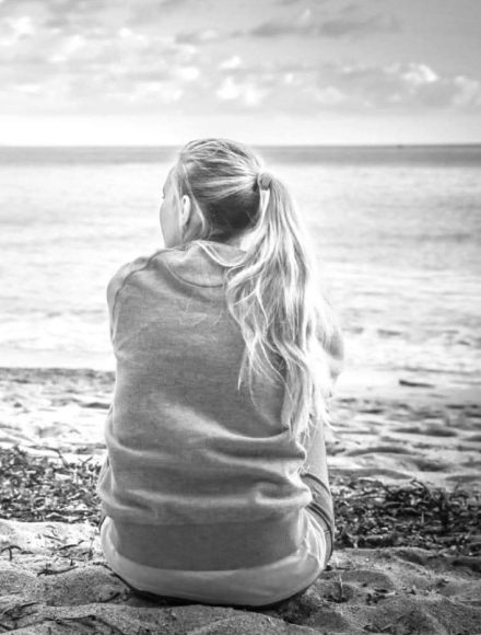 Dojrzałość to nie wiek – to odwaga, by odciąć się od toksycznych ludzi