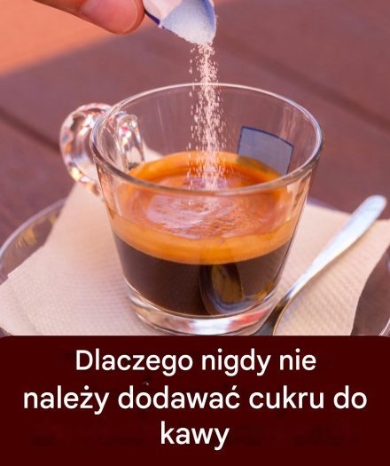 Ekspert wyjaśnia, dlaczego nigdy nie należy słodzić kawy, bo może ona być gorzka.