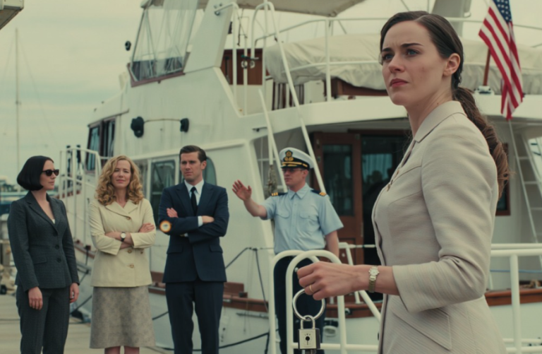 Moja szwagierka powiedziała mi: „Nie powinnaś być na tym rejsie”, skreśliła moje nazwisko z listy gości i zastąpiła mnie swoją instruktorką jogi. Kiedy wchodziliśmy na pokład, pochyliła się do mnie i uśmiechnęła się złośliwie: „Wracaj do domu”. Wszyscy się odwrócili, łącznie z moim mężem. Potem członkowie załogi zwrócili się do mnie, spokojnie i profesjonalnie, i powiedzieli: „Witamy na pokładzie, proszę pani”. Jej wymuszony uśmiech dał mi do zrozumienia, że w końcu zrozumiała, czyj to właściwie rejs.