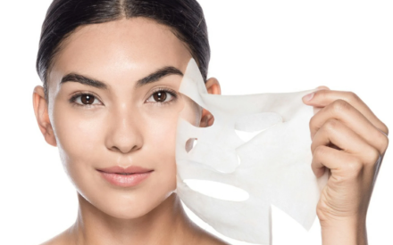 Jak wybrać idealną maskę w płachcie do twarzy?